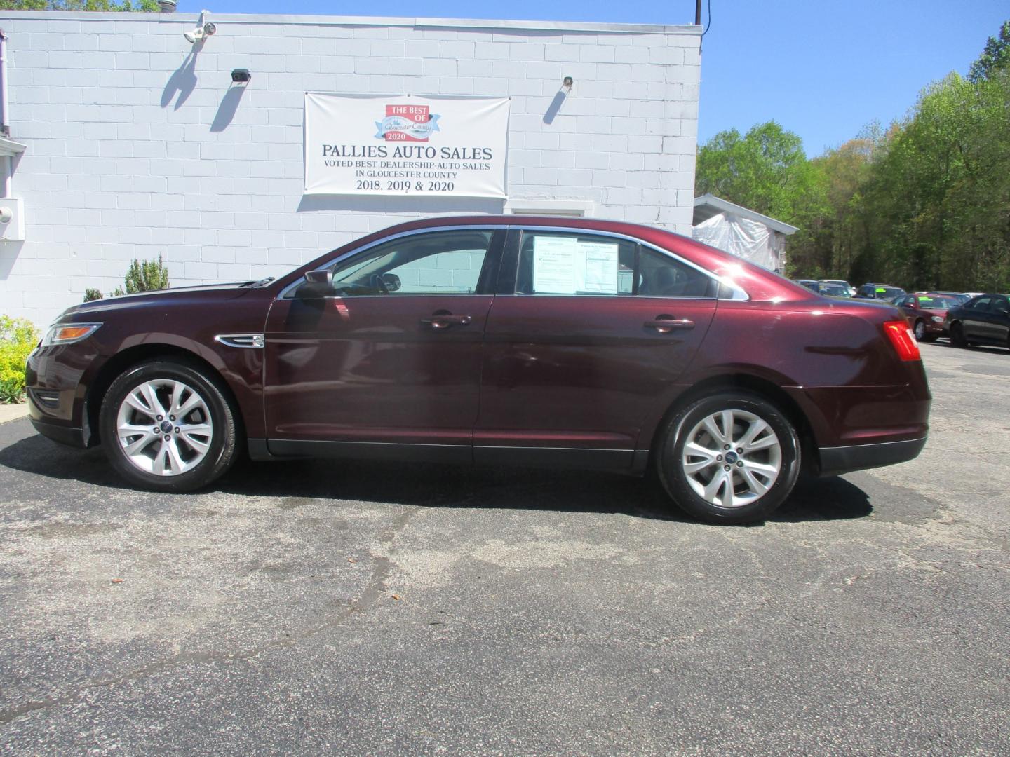 2011 BURGUNDY Ford Taurus (1FAHP2EW3BG) , AUTOMATIC transmission, located at 540a Delsea Drive, Sewell, NJ, 08080, (856) 589-6888, 39.752560, -75.111206 - Photo#2